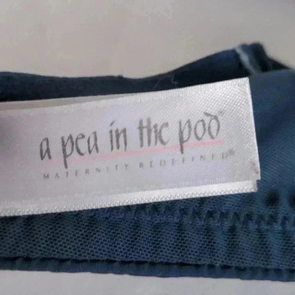 A Pea in the Pod Nursing Bra 40DD - Picture 3 of 5
